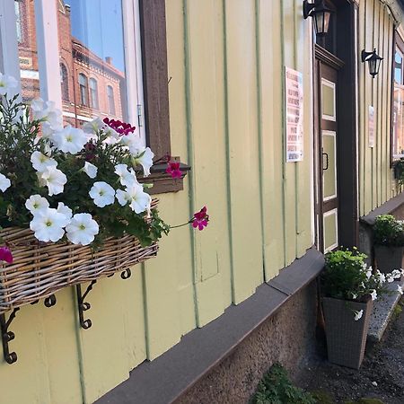 Posti Old Town Apartment Вилянди Екстериор снимка