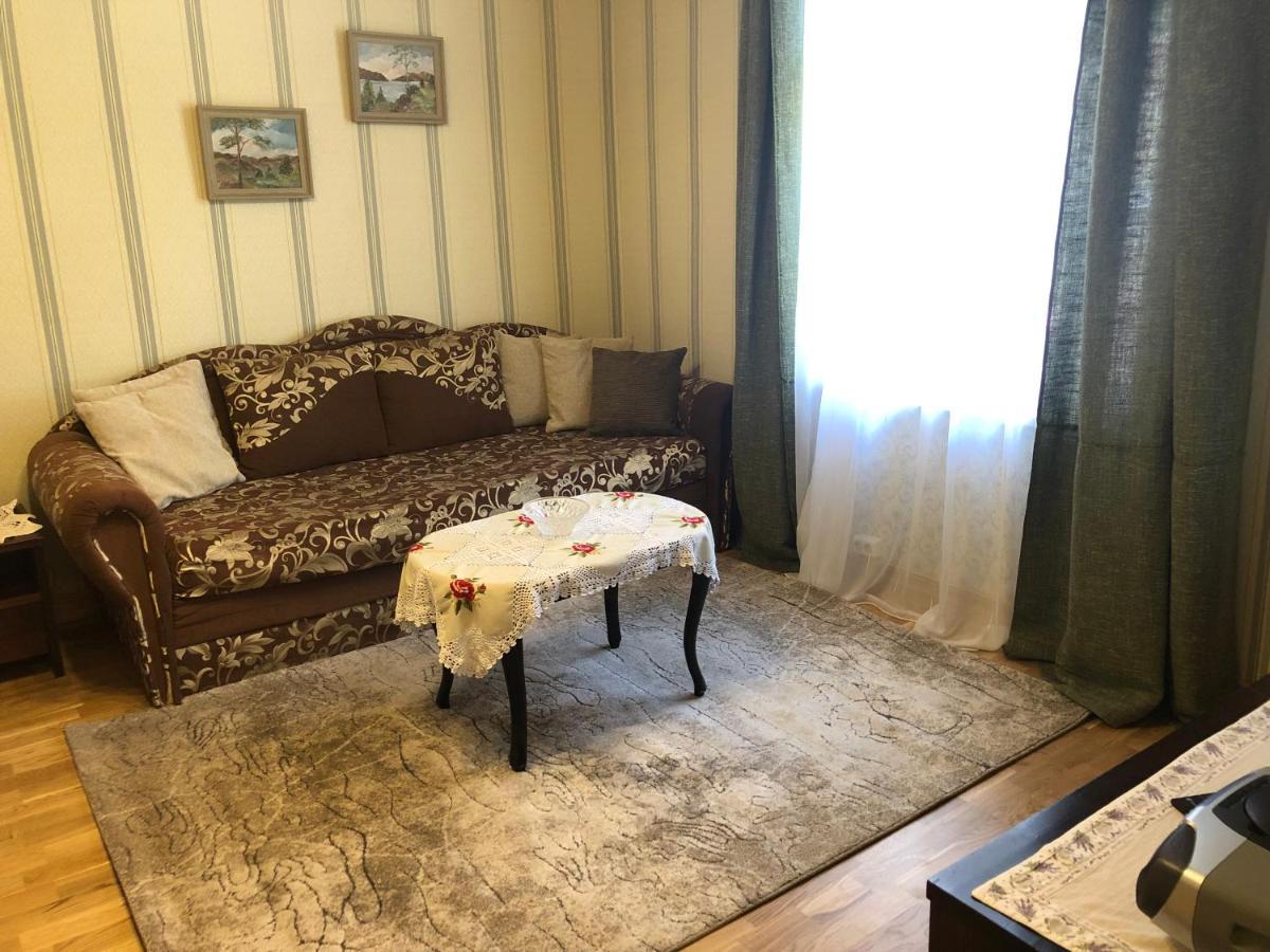 Posti Old Town Apartment Вилянди Екстериор снимка